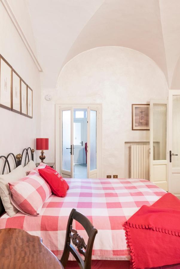 Sweet Home Pitti Крема Екстериор снимка
